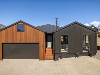 Dual-income, serious sellers