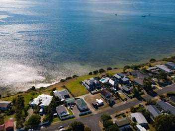 Cherished Coastal Escape – Your Turn to Begin