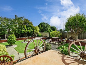 Immaculate – with large garaging