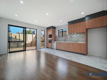Single Level and Entry Level Beauty - Brand New