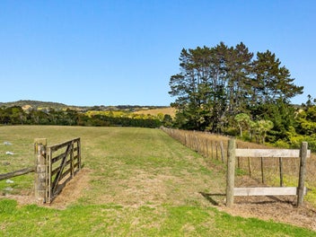 WAIMAUKU DREAM LOCATION