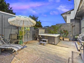 GREAT VALUE IN BIRKDALE