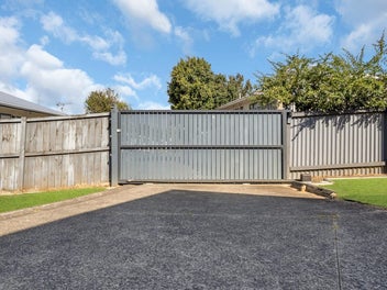 Serviced Land - Perfect for Residential