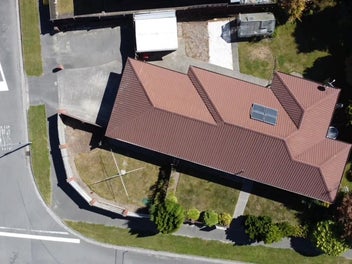Double Glazed, Double Garage, Plus Camper Parking!