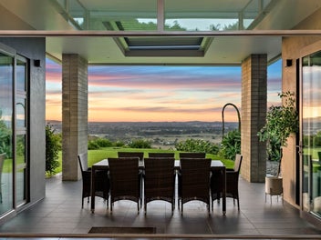 BUYERS PRICE GUIDE - mid $2m plus range