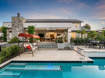 Luxury, Landscape and Leisure