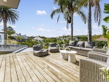 Coastal Designer Retreat