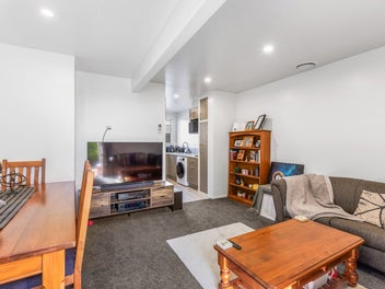 Contemporary Living & Urban Style
