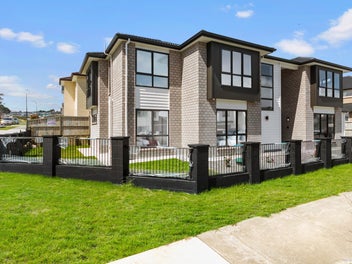 Expansive Dream Home with Granny Flat