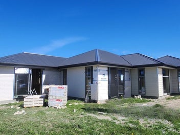 TURNKEY - 25 Da Vinci Ave - In Construction