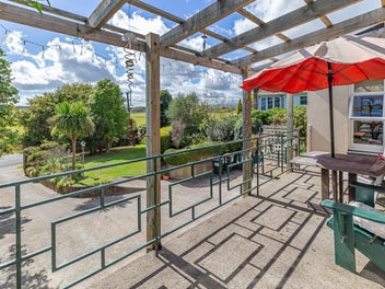 Family living - prime location