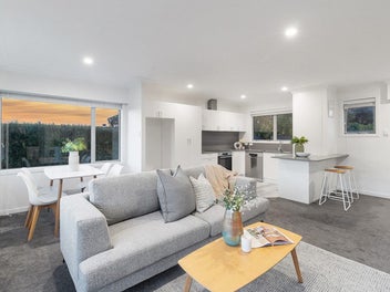Stylish and Modern | Professionals