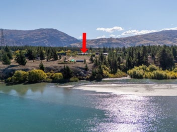 Lakeside with Dual Dwellings