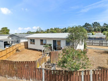 Perfect first-time buyers or investors