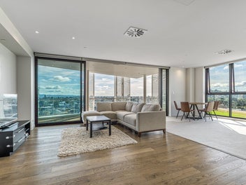 Sophisticated Lifestyle with All-Day Sun and Views