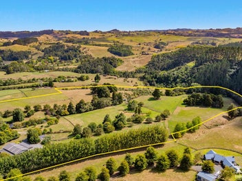 11.8 Ha in Hunua