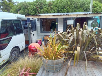 Image 1 of 6