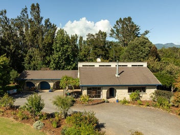Spacious Lifestyle Retreat