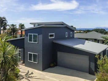 Stunning Executive Home with Exceptional Space