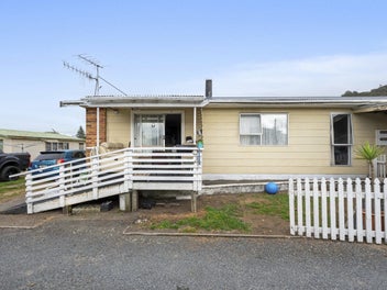 Three plus bedroom unit with double garage