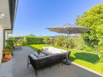Vendor Auckland Bound, Your Paradise Found