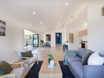 Luxurious Living in Aotea!