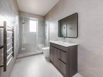 Modern, Low-Maintenance Living!