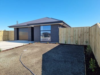 Image 1 of 10