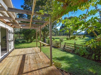 Lifestyle living in the Golden Triangle!