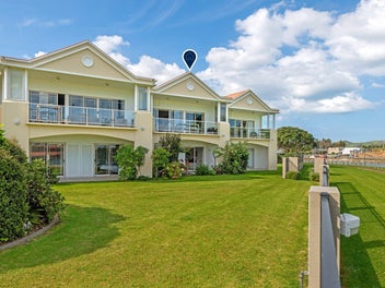 Discover the lifestyle you’ll love at...
