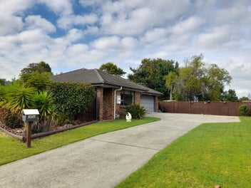 FRESH, STYLISH AND MOVE IN READY!