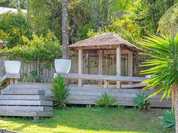 Titirangi In The Heart Of Browns Bay!