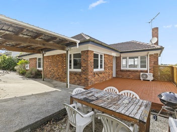 Brick and Tile House with Prime Location!