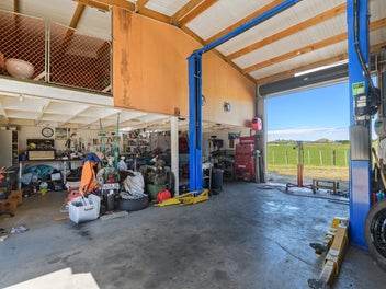 Off-grid extreme plus workshop