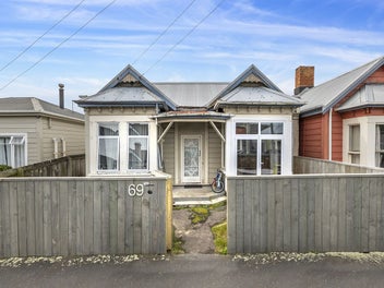 Entry-Level Gem in a Great Location!