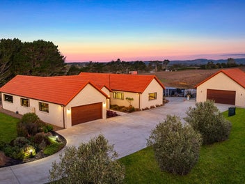 175 Butchers Bridge Road - A Home Like No Other