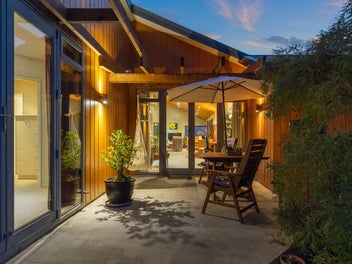 Modern and Spacious, Move In Ready