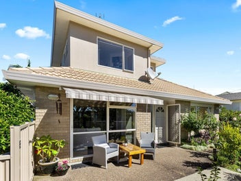 The perfect mix - lifestyle and location!