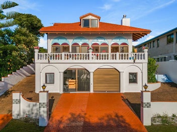 Seaside Opportunity