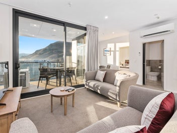 Super location, modern, views and sunshine