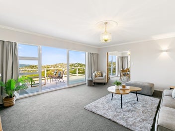 Easy Living and Views to Enjoy! | BEO $1,095,000