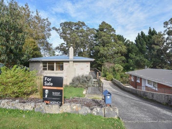 Great first home or investment property.
