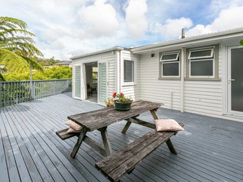Spacious, Family-Friendly Living! | BEO $849,000