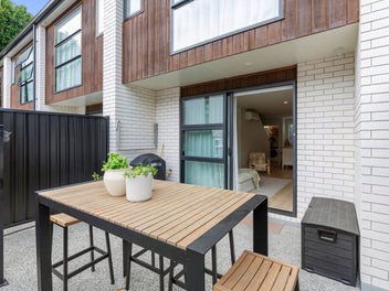 Stylish & Central - Your Next Home Awaits!