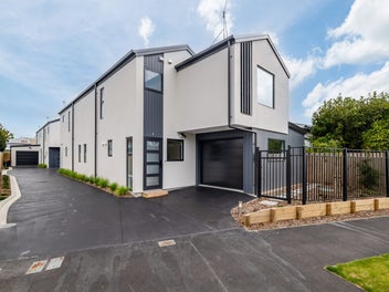 Papanui Convenience Meets Modern Comfort