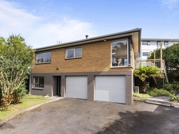 MAGS & Kowhai Zoned. Must Be Sold.