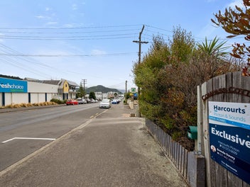 Compass Cottage