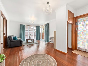 Great family home, great family section