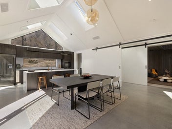 Bordering reserve, brand new build!