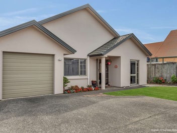 True Gated Community Living!